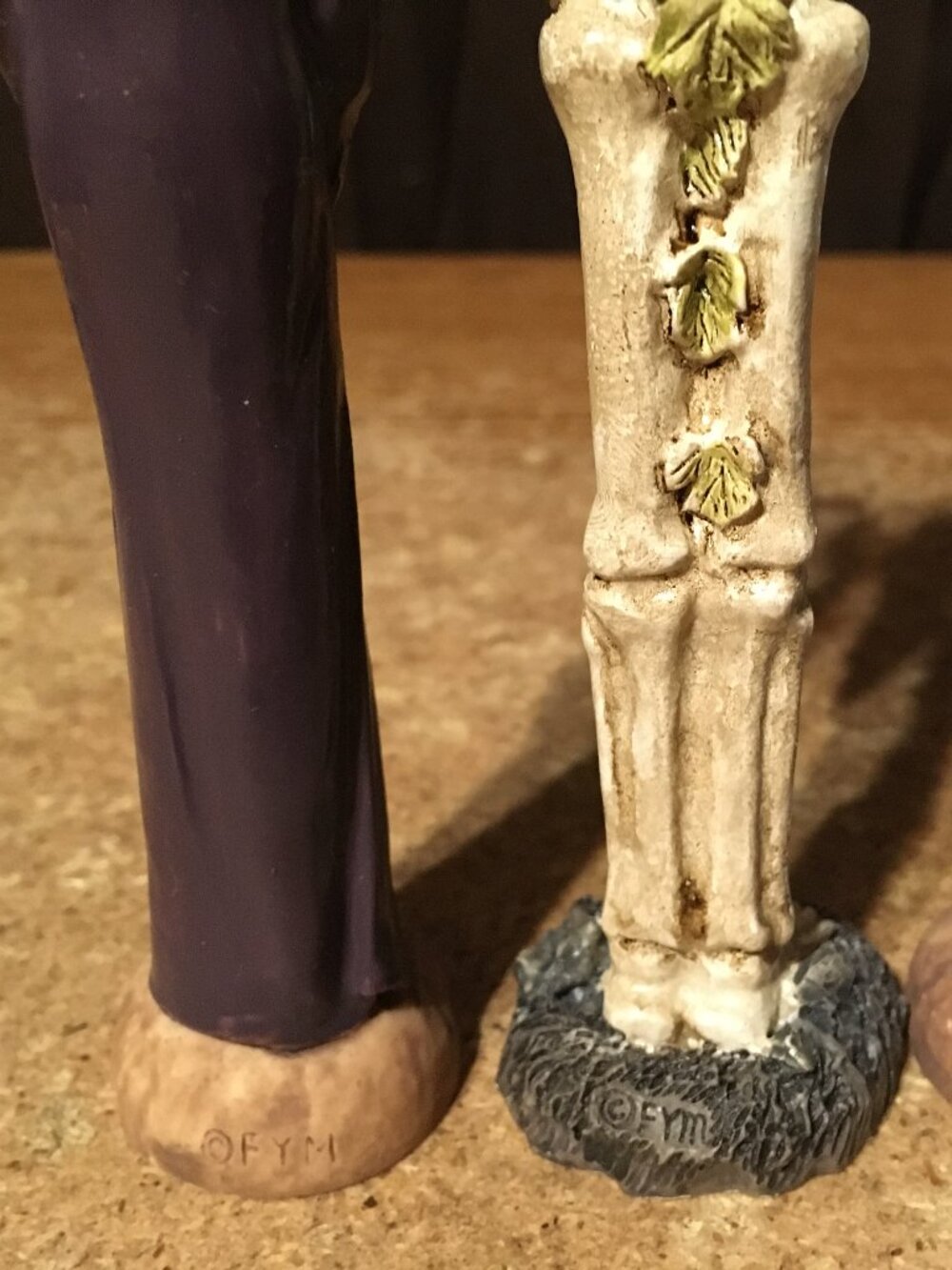 LOT OF 4 HERMITAGE POTTERY HALLOWEEN FIGURES GHOST SCARECROW SKELETON WITCH - Picture 10 of 13